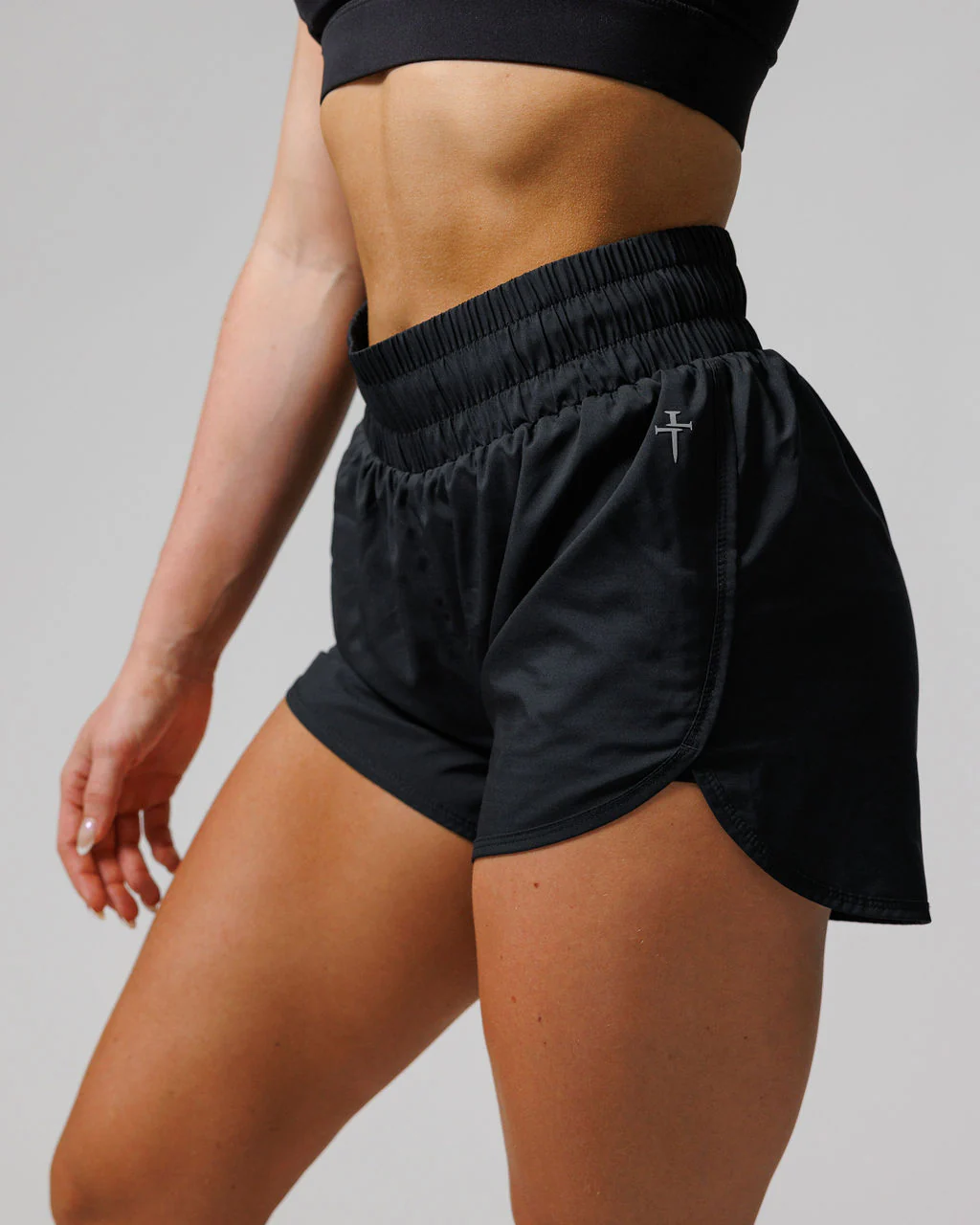 Swift Liner Short - Black - Image 3